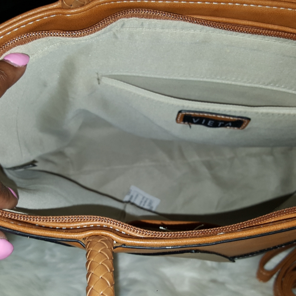 Purse - Picture 2 of 2